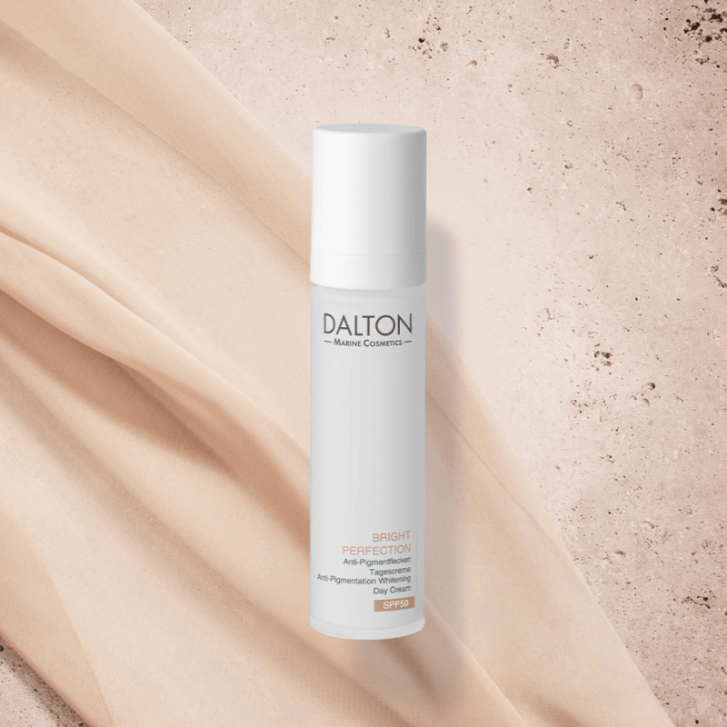 Krem i ditës zbardhues kundër njollave të errëta SPF 50, 50mL